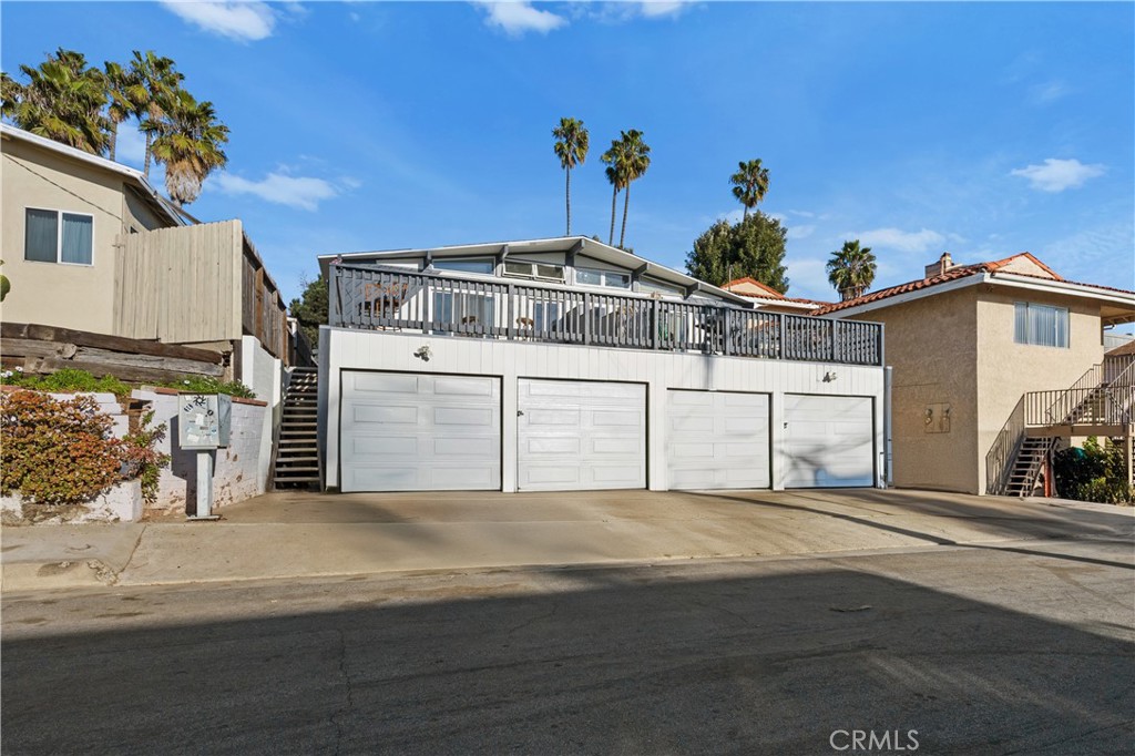 2603 Calle Del Comercio