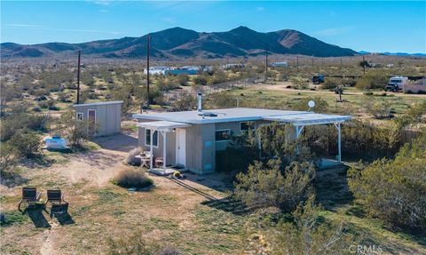Photo of 437 Mallow Road, Landers, CA 92285 (MLS # JT26012432)