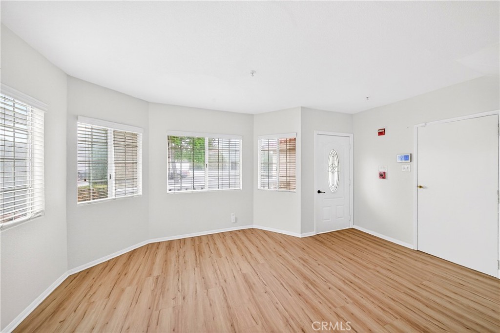 2033 W 231st