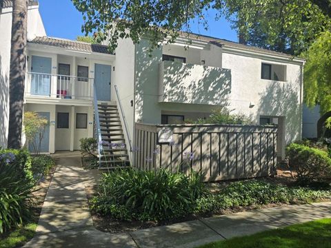 Photo of 1055 N Capitol Avenue #51, San Jose, CA 95133 (MLS # ML82054567)