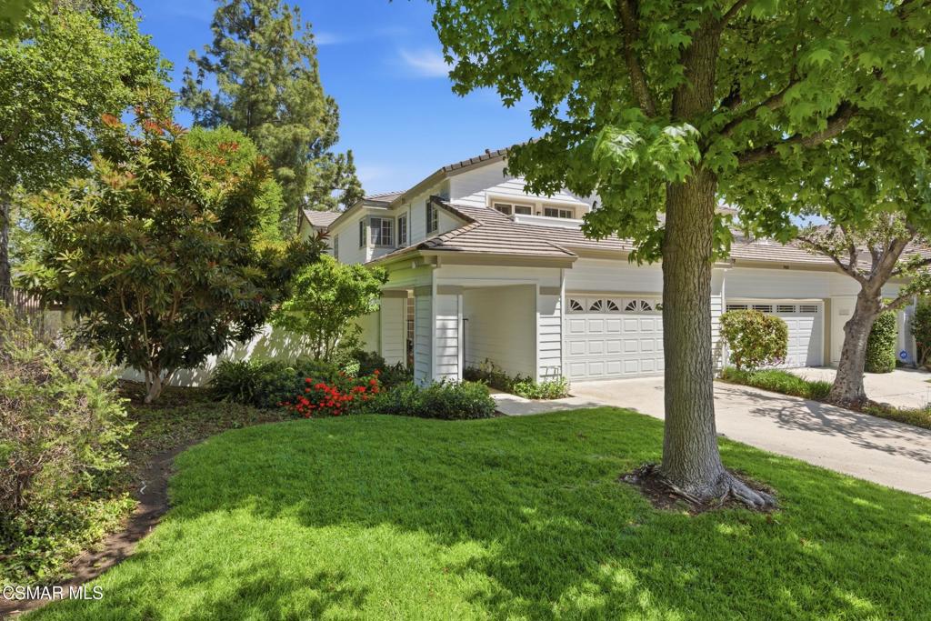 984 Cedarcliff Court