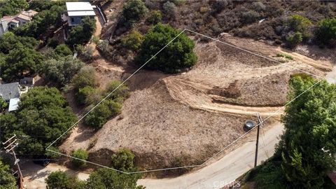 Photo of 1 Donlin Lane, Newbury Park, CA 91320 (MLS # SR26062118)