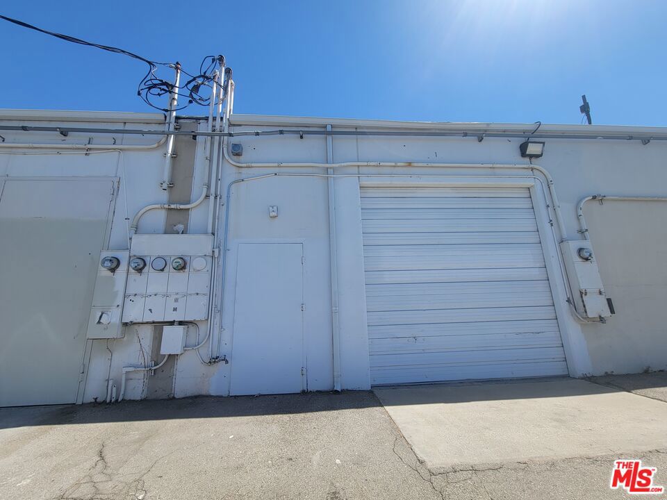 Properties 1 12990 Branford Street M