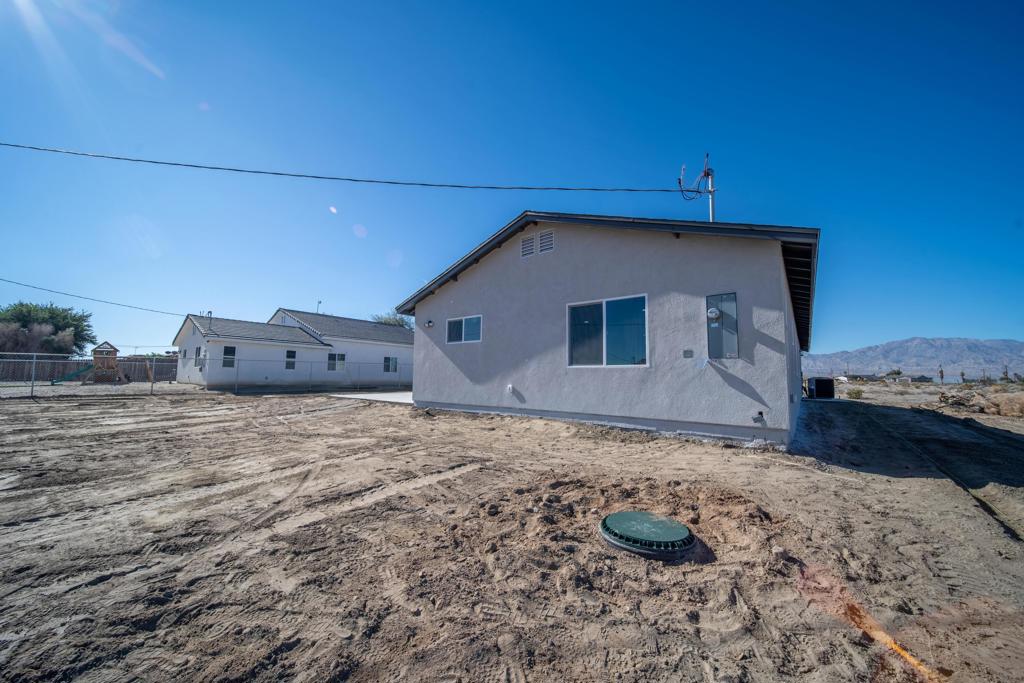 Vista Del Mar - Residential