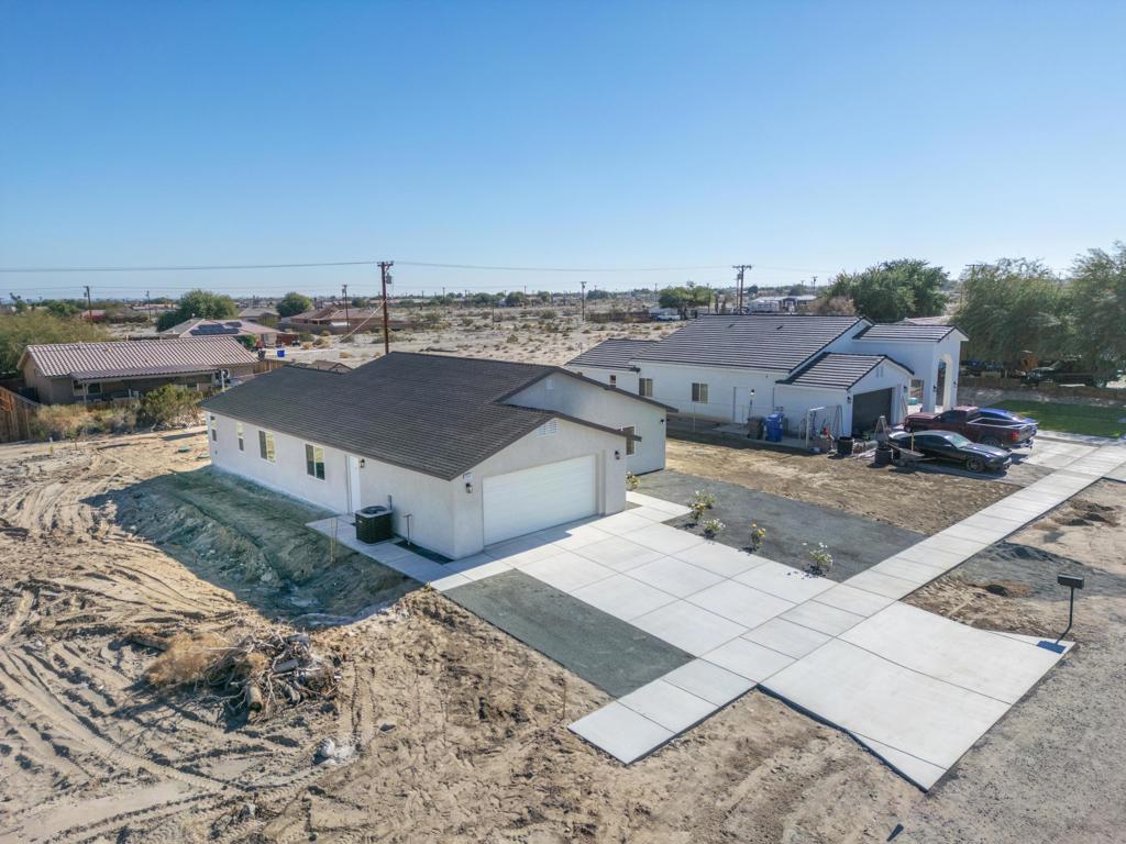 Vista Del Mar - Residential