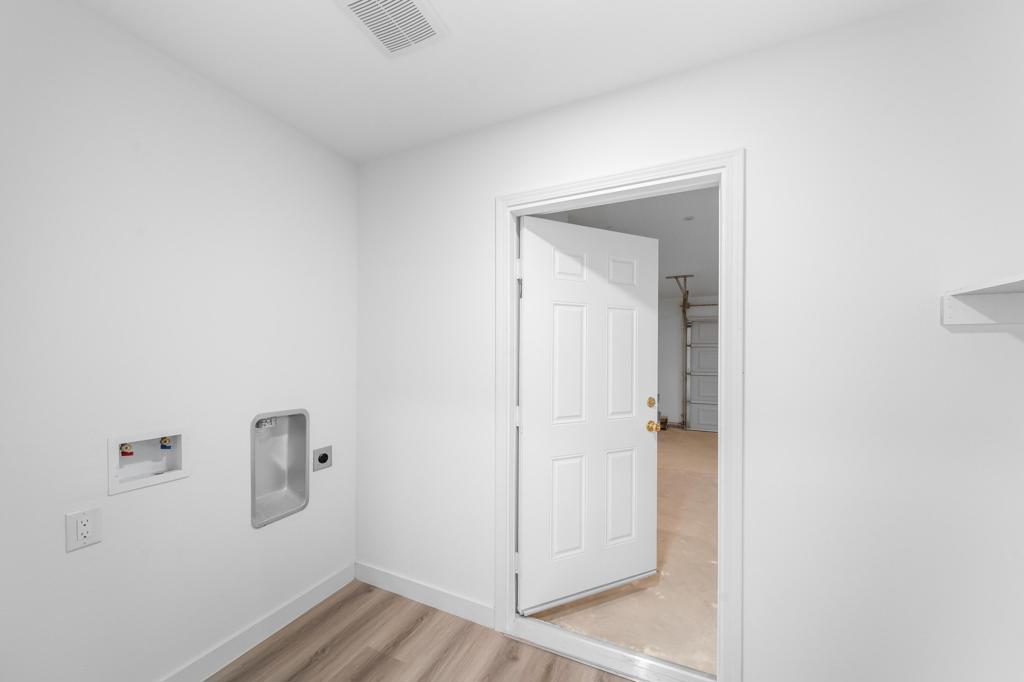 Vista Del Mar - Residential