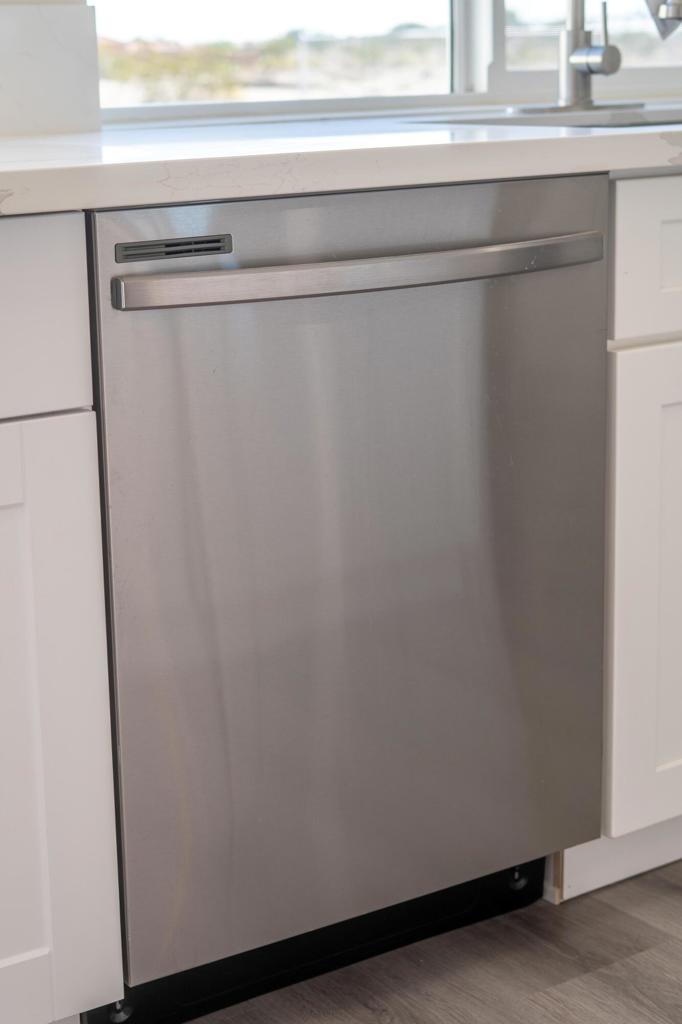 Vista Del Mar - Residential