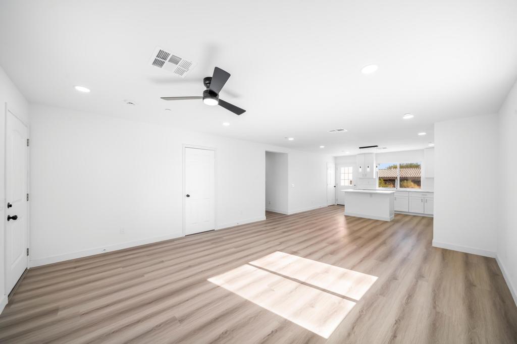 Vista Del Mar - Residential