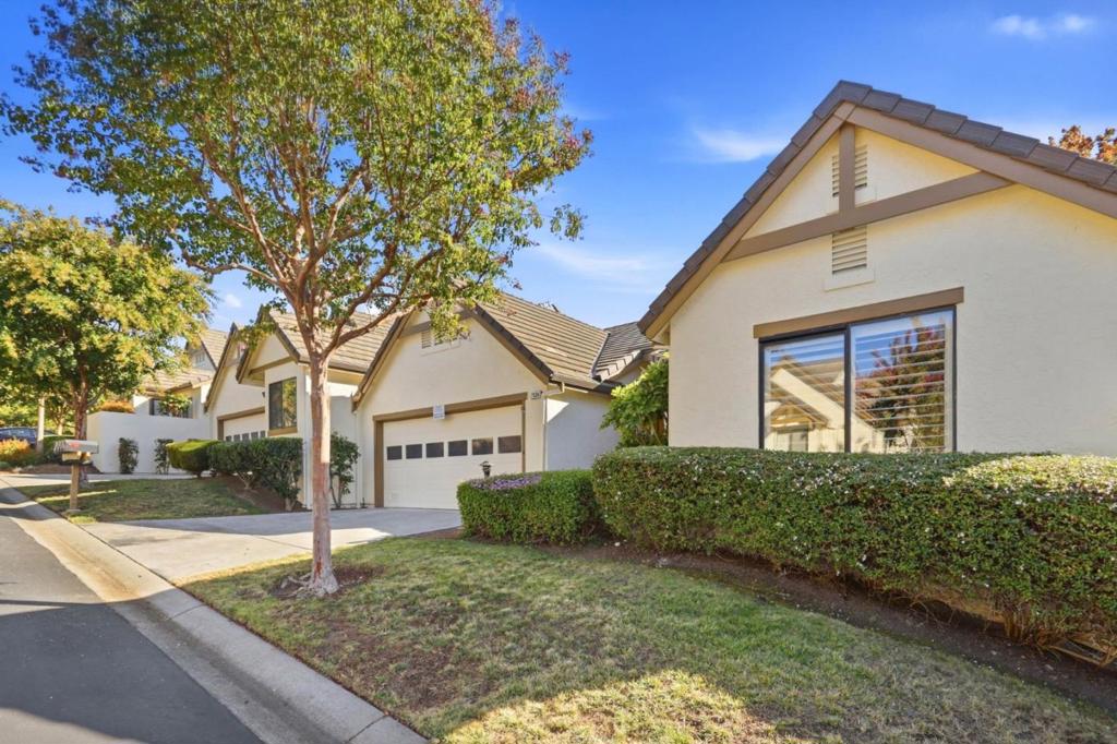 7526 Morevern Circle