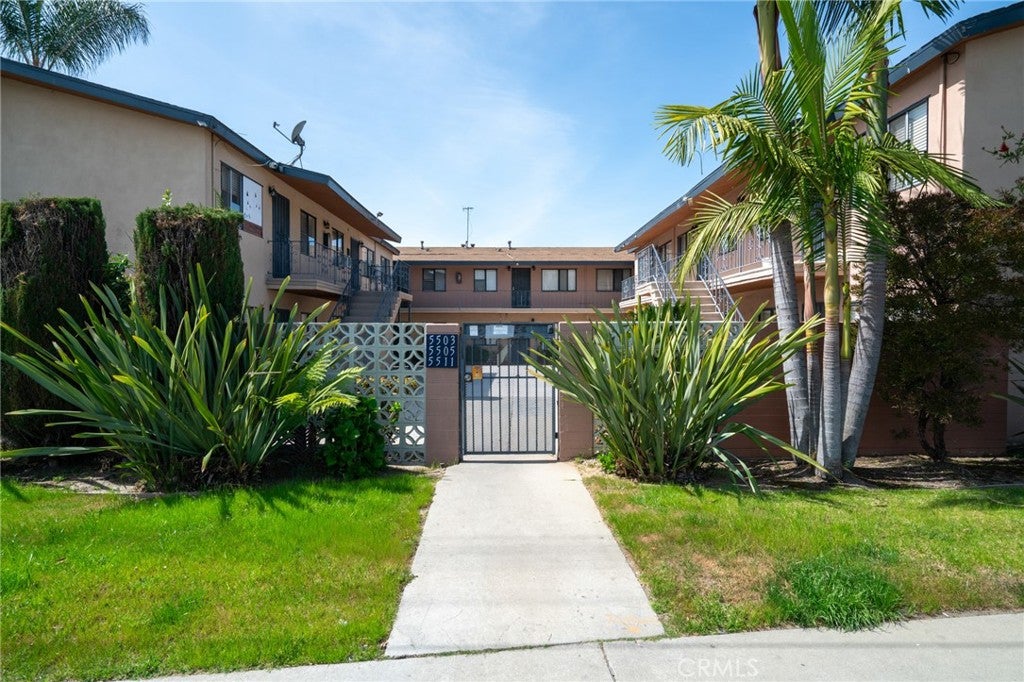 5503 5511 Cherry Avenue