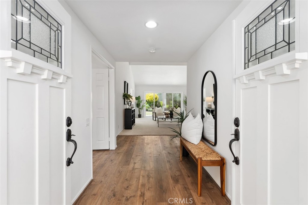 26932 La Sierra Drive