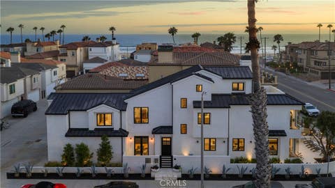 Photo of 122 22nd Street, Huntington Beach, CA 92648 (MLS # OC26159207)