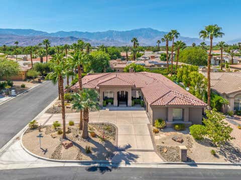 Photo of 7 Hillcrest Drive, Palm Desert, CA 92260 (MLS # 219151885PS)