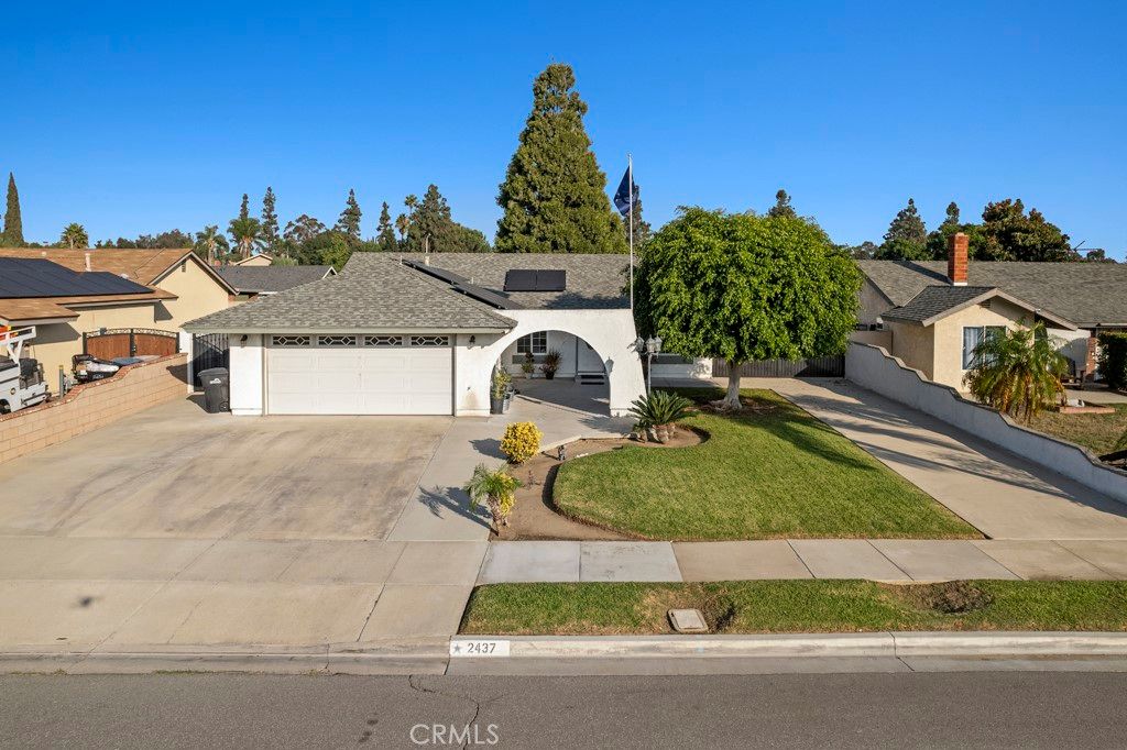 Photo of 2437 S Garfield Pl, Ontario, CA 91761 (MLS # CV25250210)