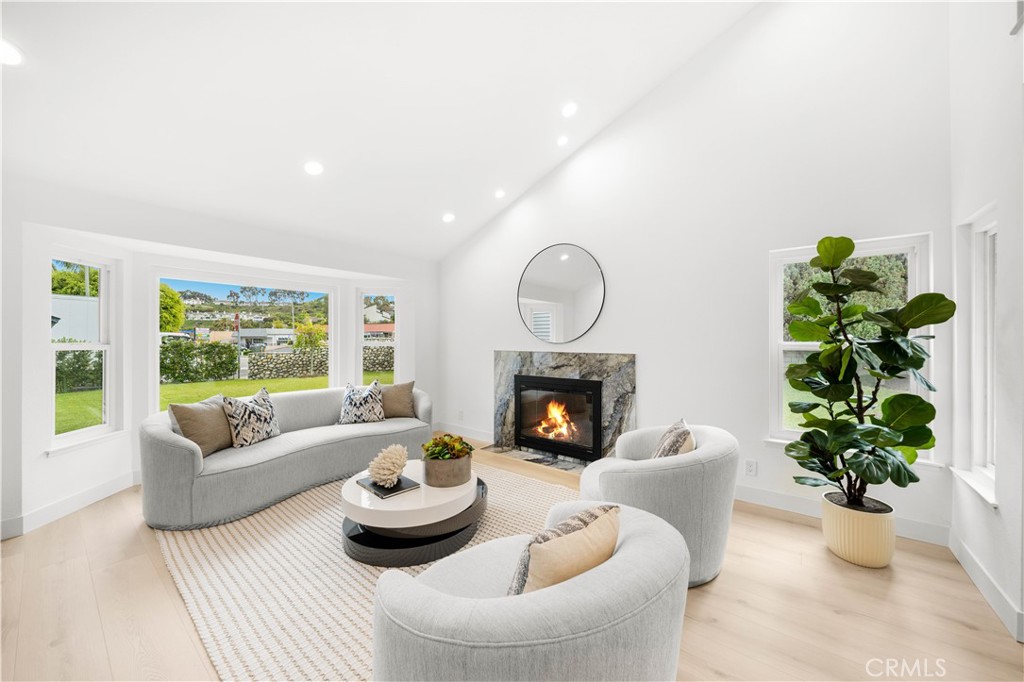 25501 Goldenspring Drive