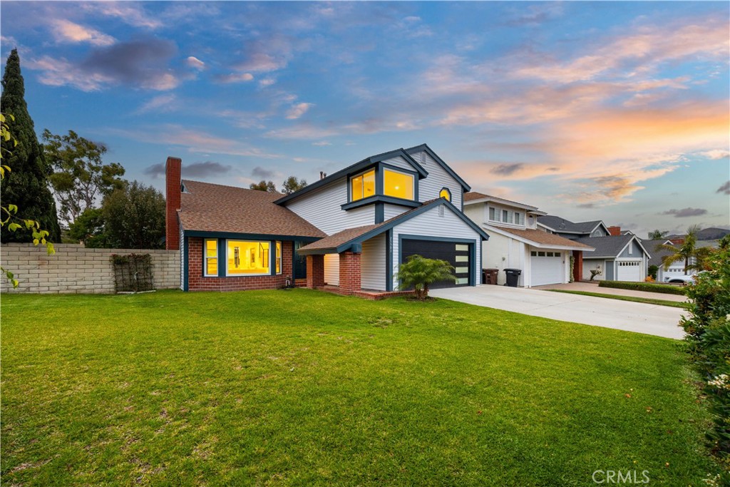 25501 Goldenspring Drive