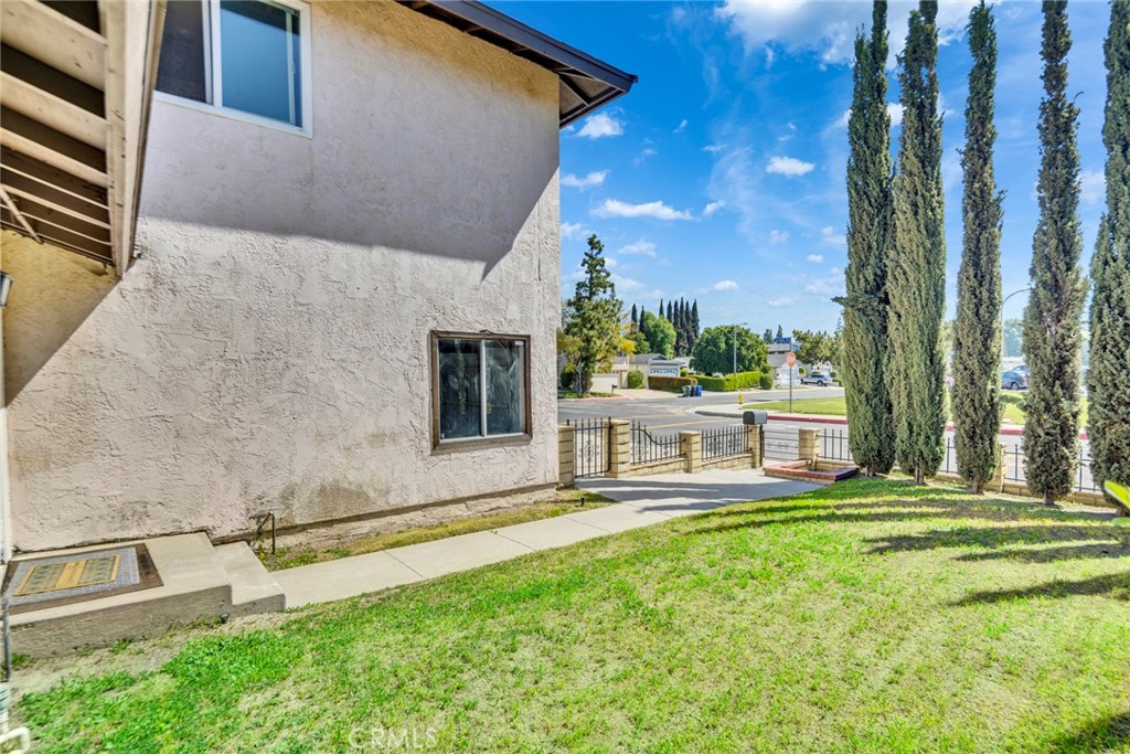 1943 Arcdale Avenue