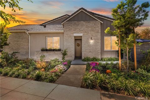 Photo of 700 Sunrise Rd Rd, Rancho Mission Viejo, CA 92694 (MLS # OC25241995)