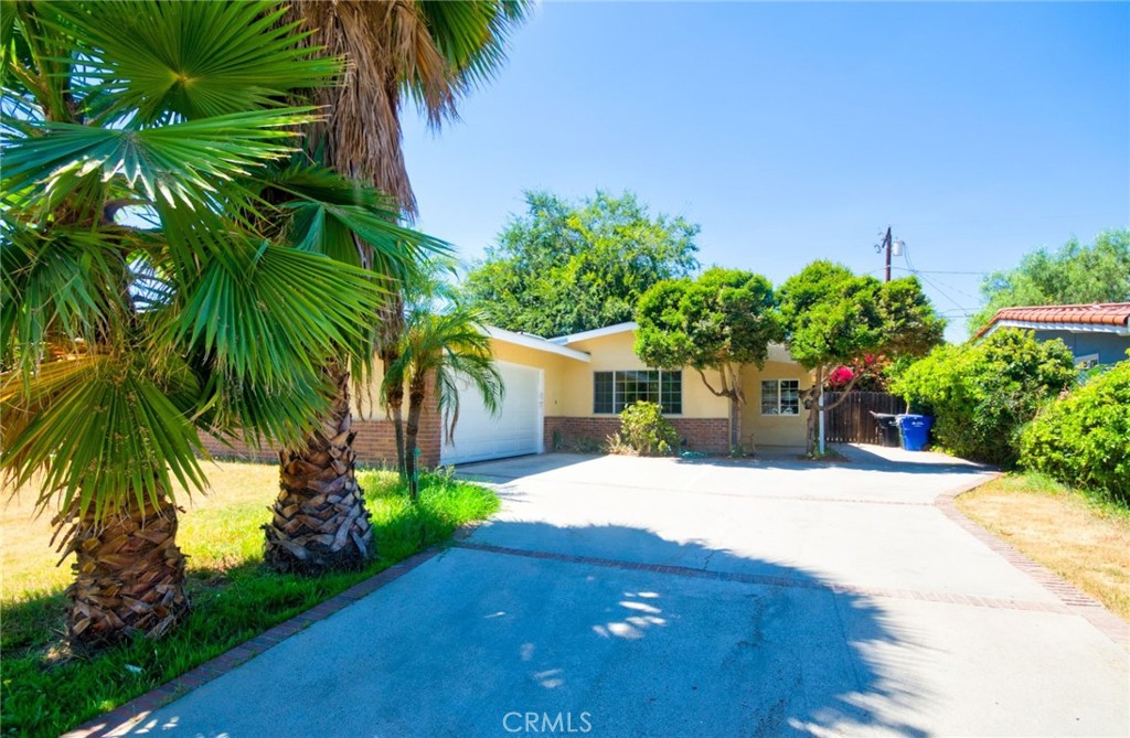 141 N Calvados Avenue