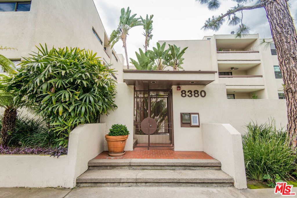 Photo of 8380 W Waring Avenue #104, West Hollywood, CA 90069 (MLS # 26654637)