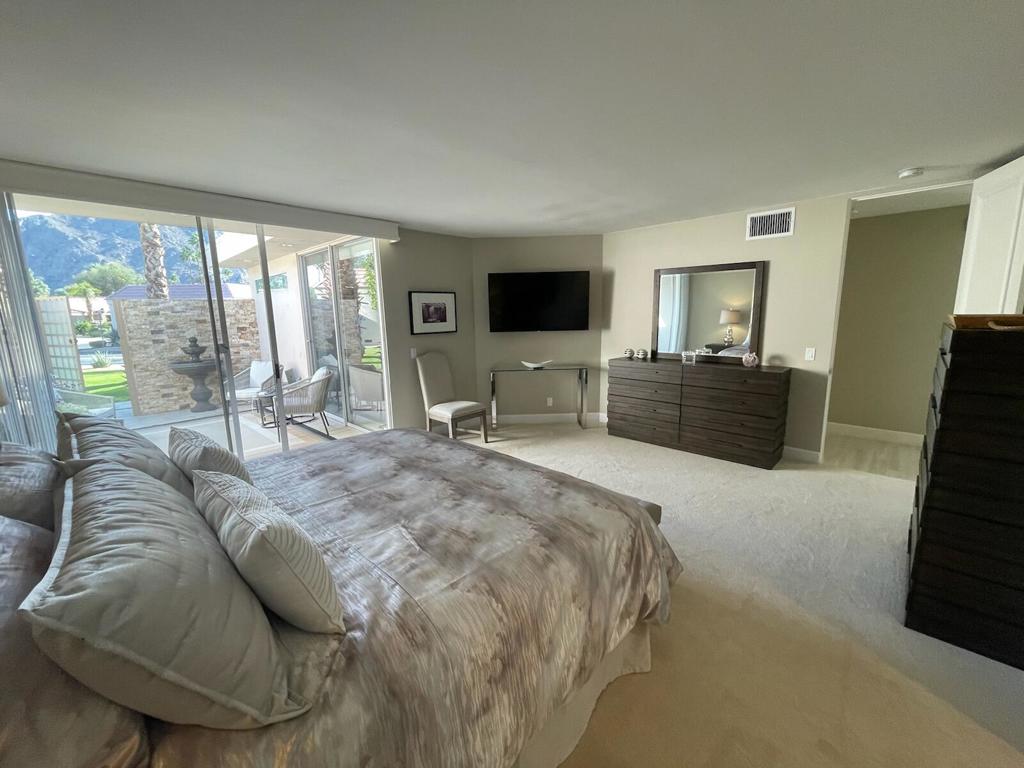 Indian Wells C.C. - Residential Lease