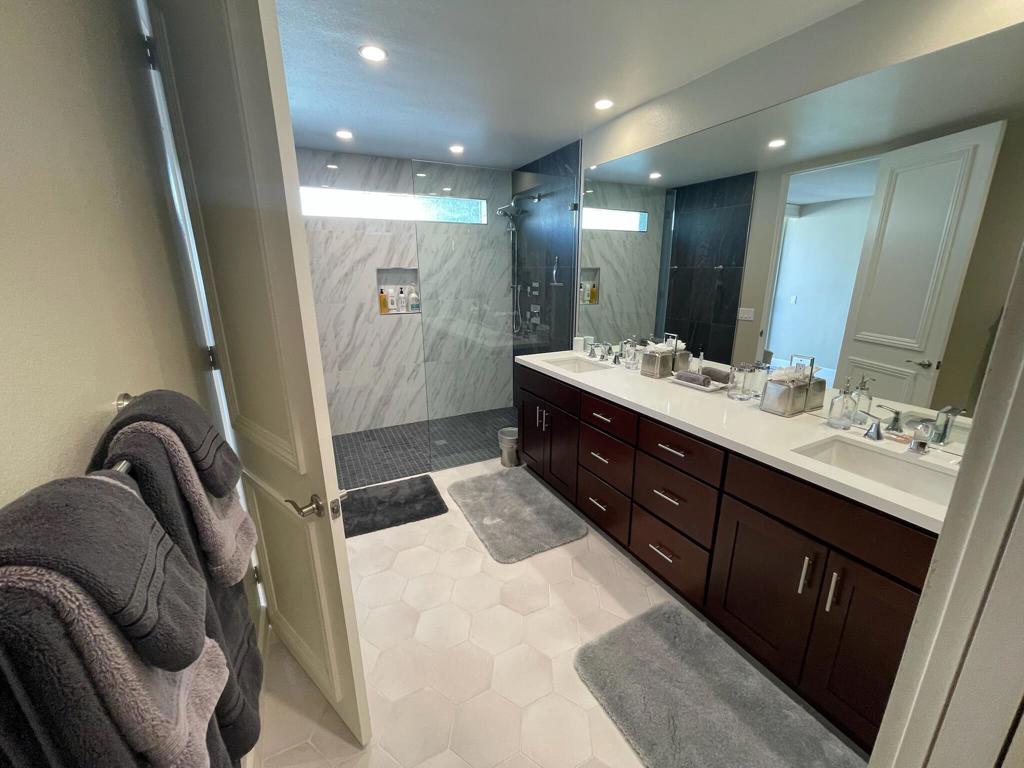 Indian Wells C.C. - Residential Lease