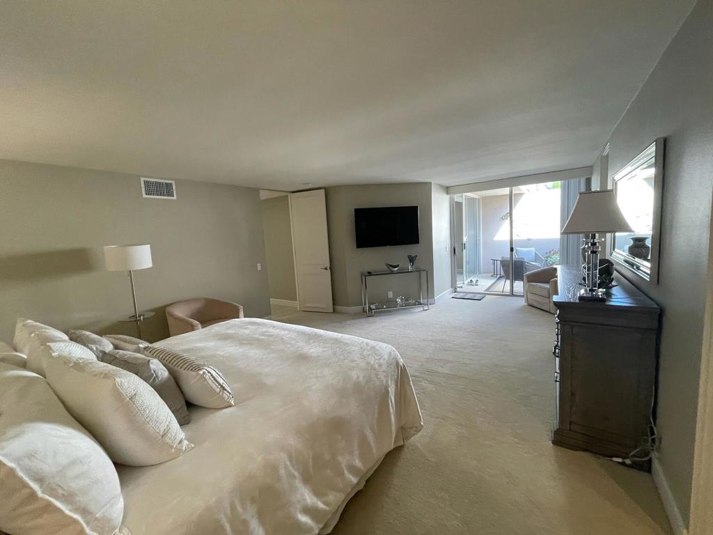 Indian Wells C.C. - Residential Lease