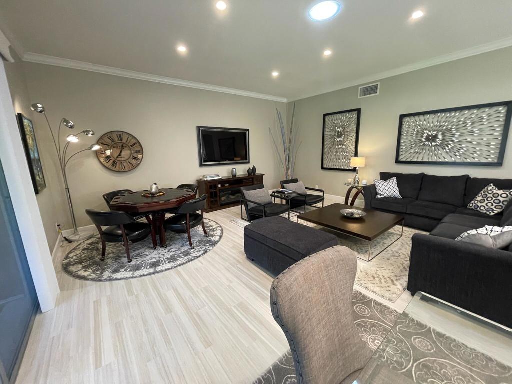 76990 Lark Drive