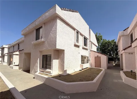 9906 Owensmouth Ave Unit 12, Chatsworth, CA 91311 - MLS#: RS26063858