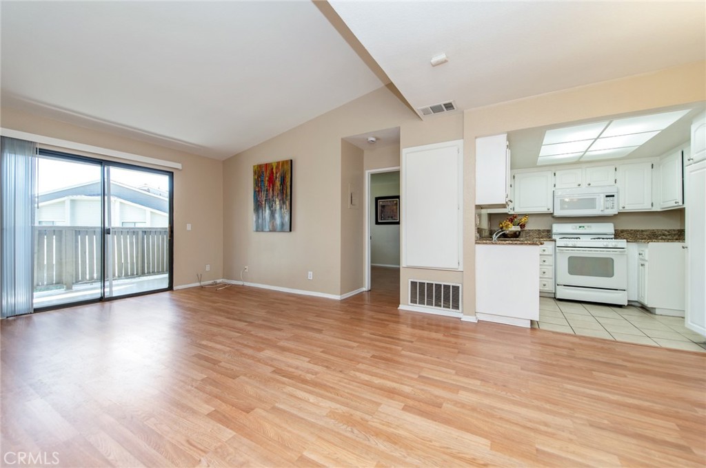 1309 W Mission 46