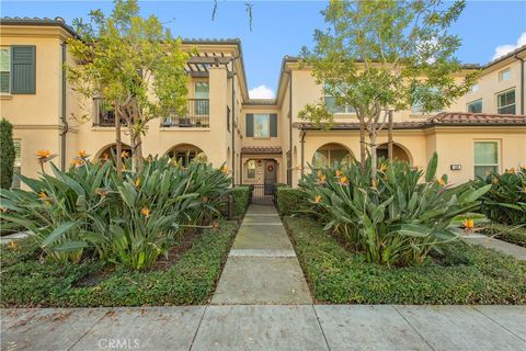 Photo of 128 Rose Arch, Irvine, CA 92620 (MLS # OC26018165)