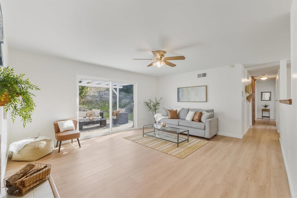 9909 Halberns Boulevard