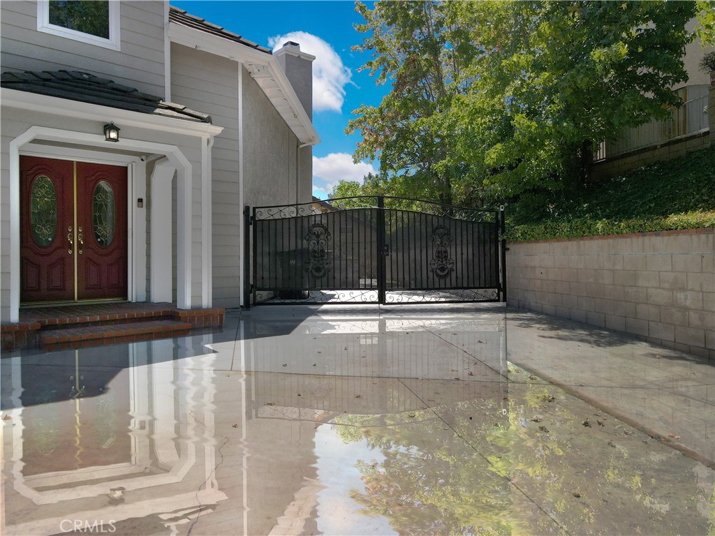 2153 Turquoise Circle