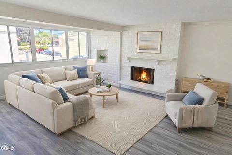 Photo of 1337 Edgewood Way #37, Oxnard, CA 93030 (MLS # V1-35313)