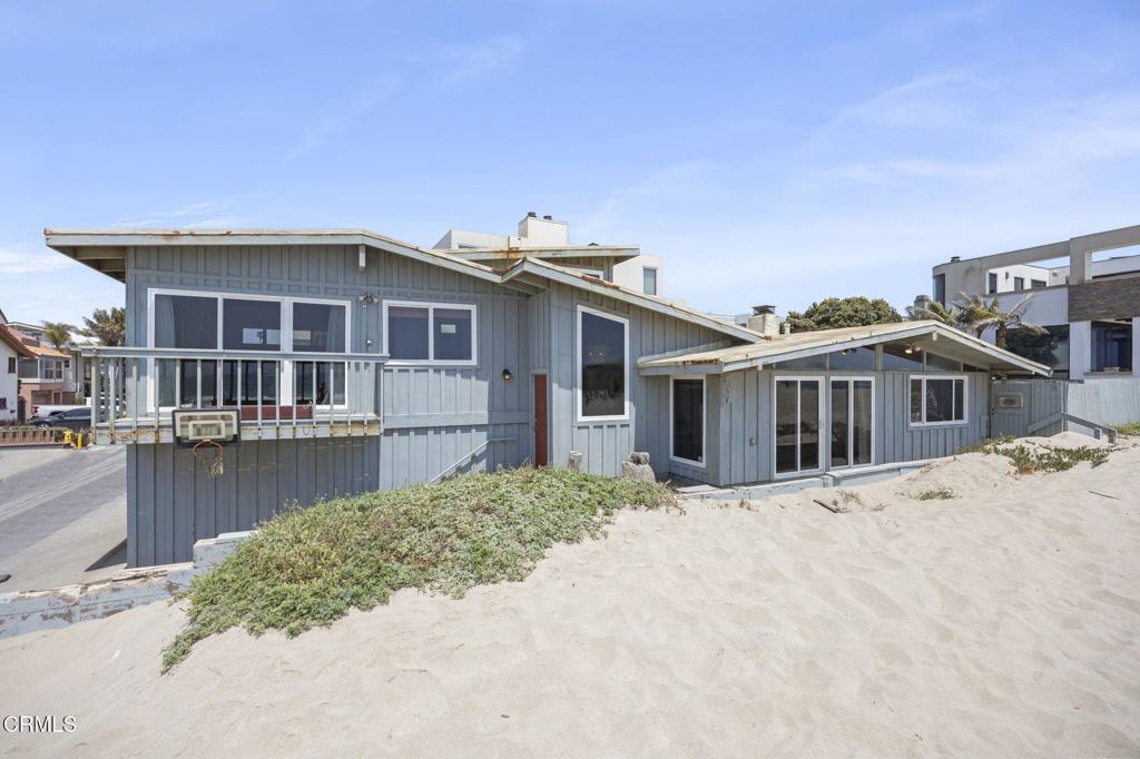 1218 Cornwall Lane