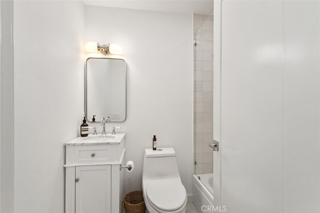 Newport North Townhomes (NNTH) - Residential