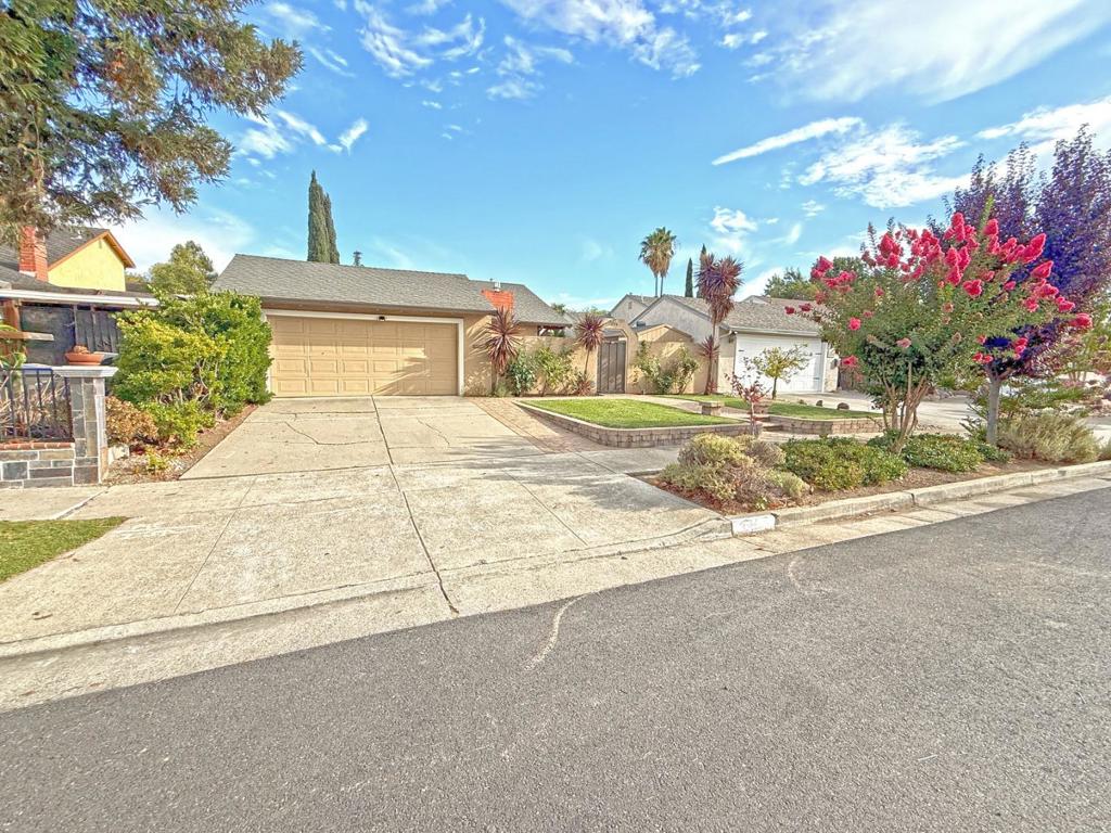 --SEE WALK-THROUGH VIDEO LINK-- * Beautiful Evergreen Home--Walk to Silver Creek High! * 3 Beds (+ Large Loft as 4th Bed), 2 Baths, 1,349s.f., on a 5,200sf Lot, 2-Car, Attached Garage with Tuff Shed for Storage! * Use Walk-Up Loft as 4th Bedroom with Skylight! * Light and Bright Throughout, with A/C! * Vaulted Ceiling in Living Room with Fireplace and Crown Moulding * All Bedrooms with Custom Wainscoting, Ceiling Fans, and Mirrored Closets * Large Kitchen w/ Granite Tile Countertops + Backsplash, LG Refrigerator, Samsung Oven with Gas Stove, Samsung Microwave, Whirlpool Dishwasher * Hall Bath w/Shower Over Tub + Master Bath w/Step-In Shower * Entry/Back/Side Yard with Newer Pavers, Privacy Shade Trees, Atrium for Planting! * Garbage, Gardener, Refrigerator, Washer/Dryer Included * Pets Considered Case-by-Case