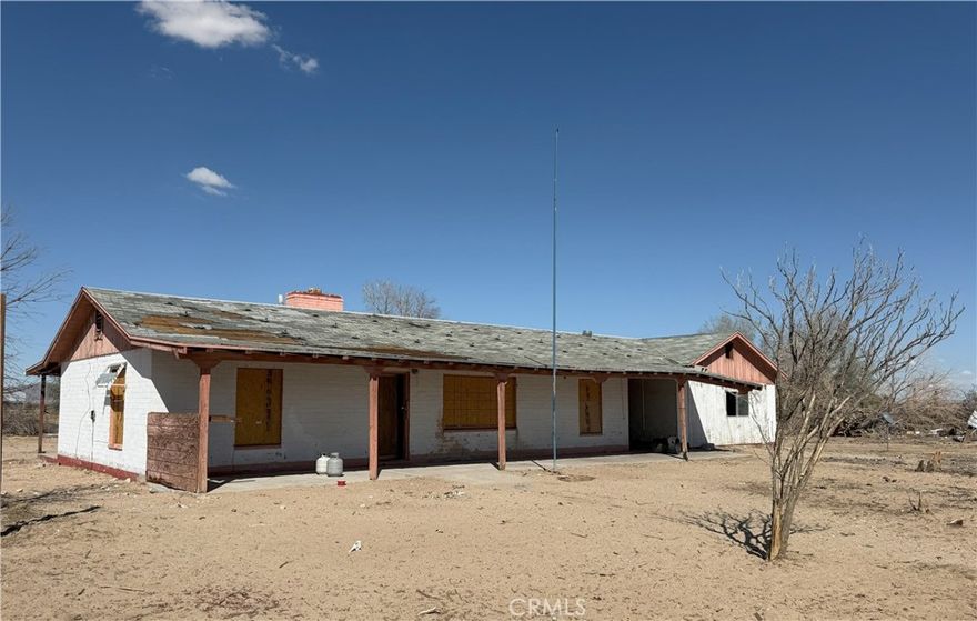 *Owner-occupied offers are prioritized. HUD First Look period applies for the first 30 days of the listing*



Quiet rural living, with room to grow! The house sits on 8.1 acres of flat, level land with easy access from Interstate 15. There is paved road access directly off Yermo Rd. with a long driveway for privacy. This house is a diamond in the rough for someone with creativity and a flair for renovation with a rehab loan. With the right vision, this house can become a home with built in equity! Electricity is already at the property in addition to a well and septic. Buyer to verify condition. This property is zoned RL-Rural Living, allowing for agricultural uses and livestock. Newberry Springs is located 20 minutes from Barstow, making shopping and dining very convenient. Newberry Springs is known for its lakes, desert offroading trails, pistachio farms and so much more. Come see what this property has to offer and turn this blank canvas into a masterpiece!