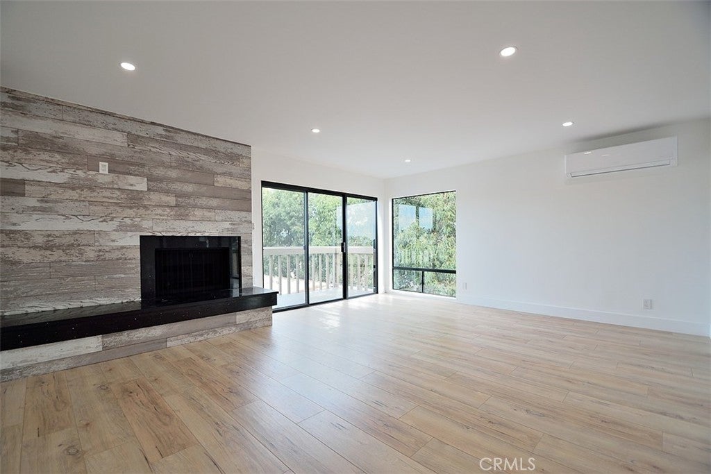 1447 Manhattan Beach Boulevard E