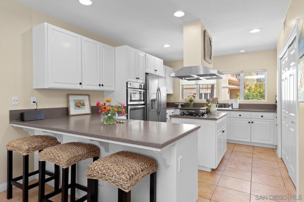 La Costa - Residential Lease