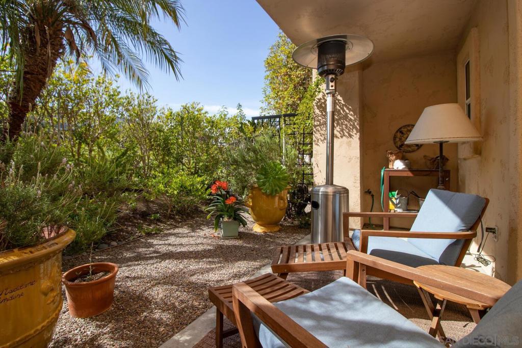 La Costa - Residential Lease