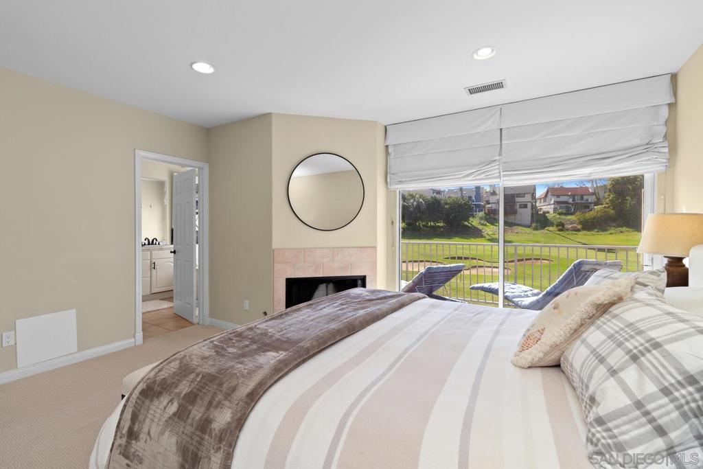 La Costa - Residential Lease