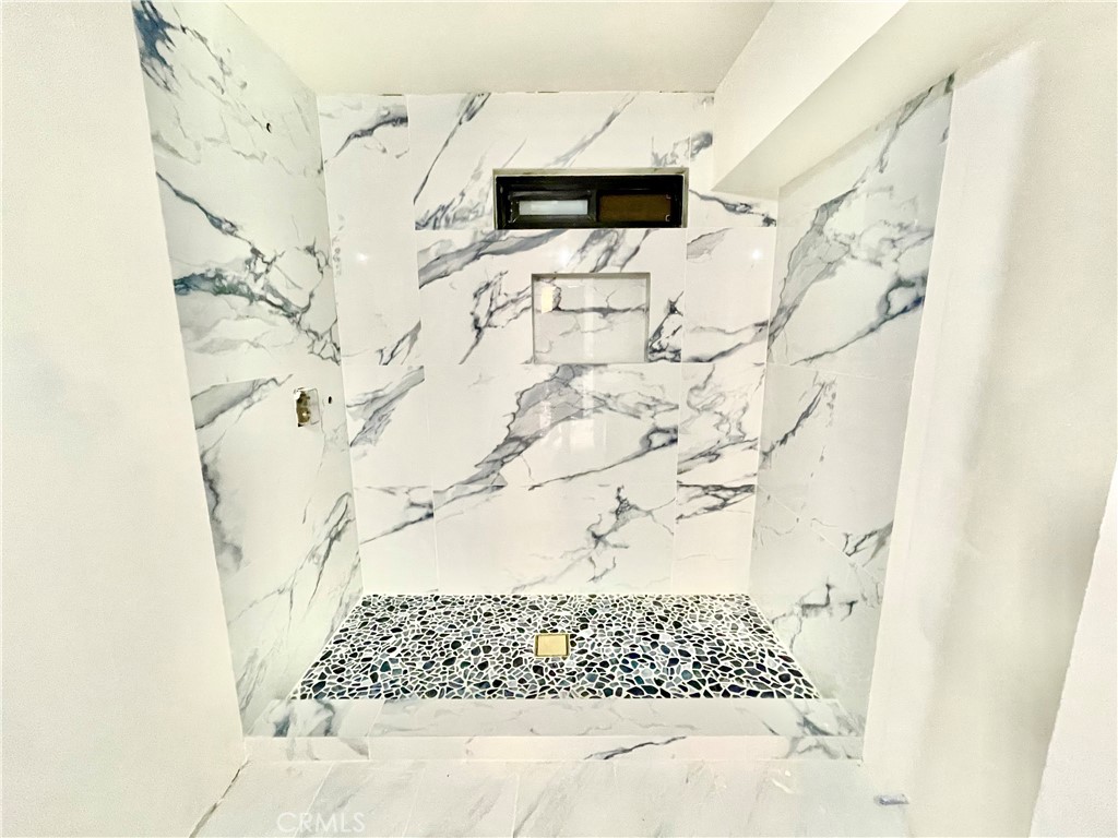 Top Of The World (TOW) - Residential