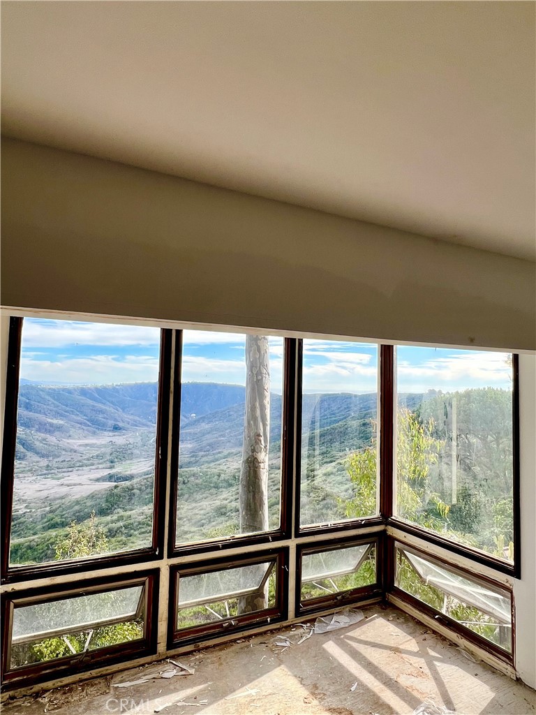 Top Of The World (TOW) - Residential