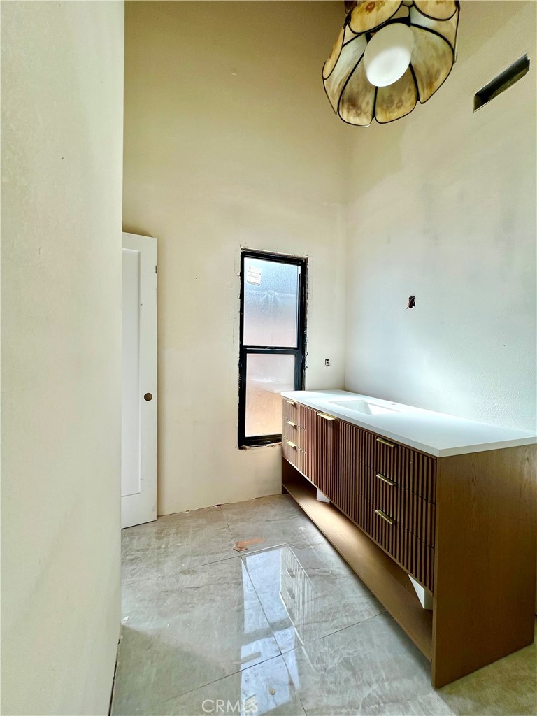 Top Of The World (TOW) - Residential