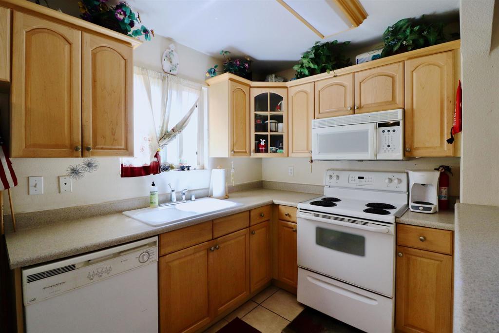 6454 Akins Ave 408