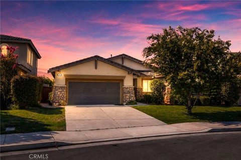 Photo of 17133 Spring Canyon Place, Riverside, CA 92503 (MLS # IV26183859)