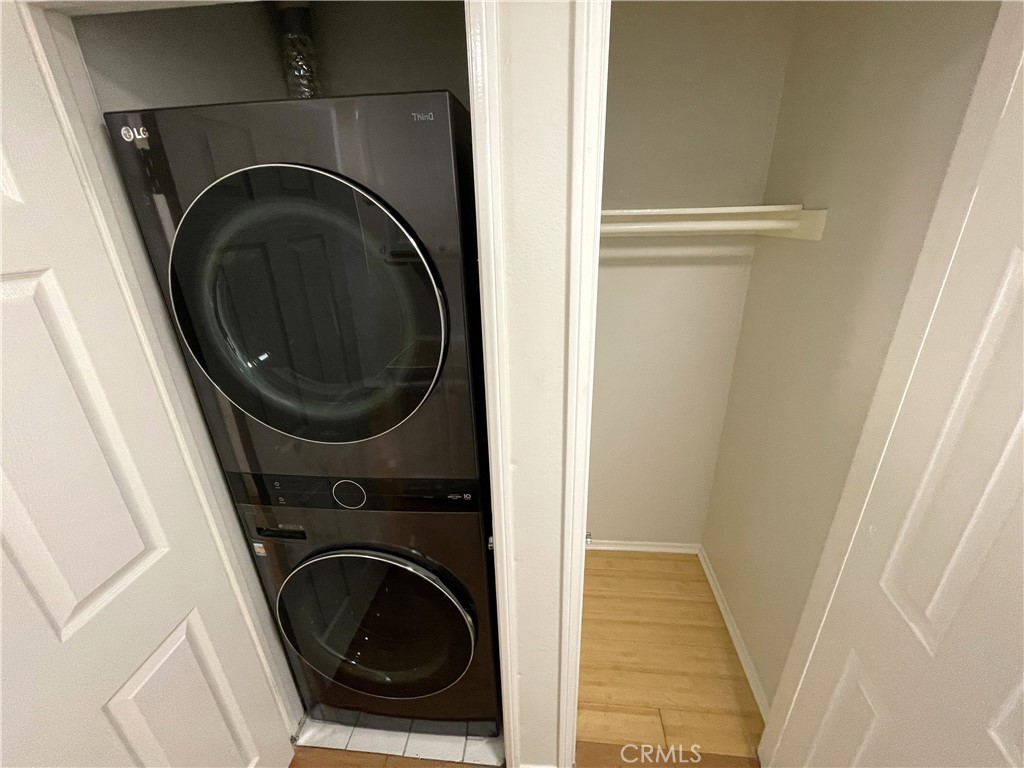 Downtown (DT) - Residential Lease