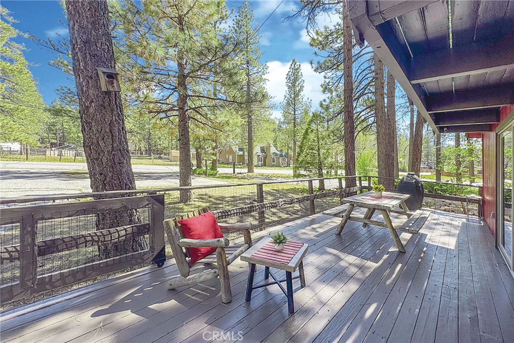 39392 Willow Landing Road