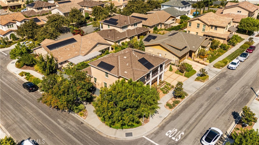 Larkspur - Residential